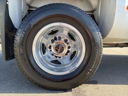 Used 2018 GMC Sierra 3500 Denali w/ Duramax Plus Package image 12