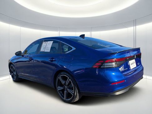 Used 2025 Honda Accord Sport image 5