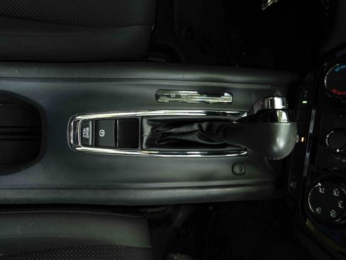 Used 2020 Honda HR-V Sport image 26