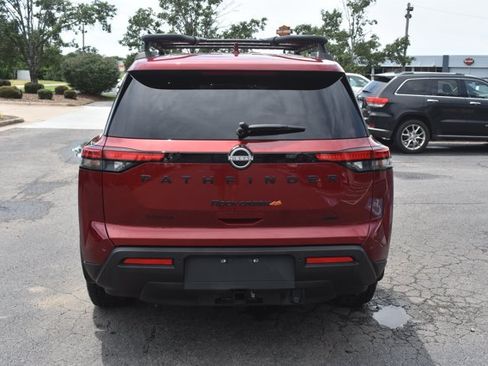 Used 2025 Nissan Pathfinder Rock Creek AWD/4WD image 6