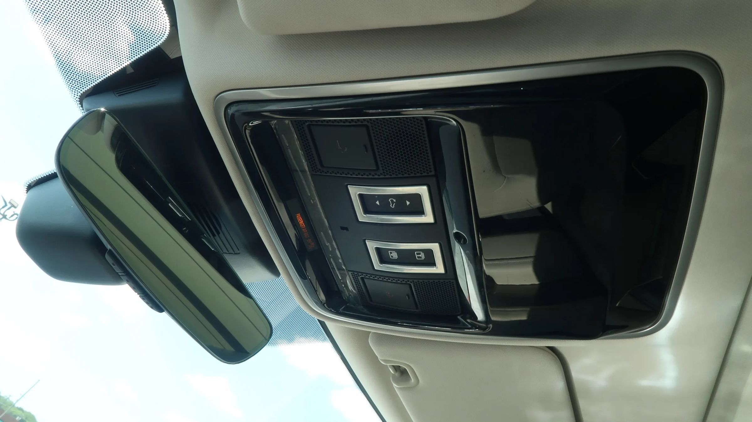 Used 2018 Land Rover Range Rover HSE AWD/4WD image 39