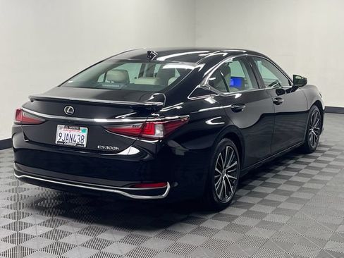 Certified 2024 Lexus ES 300h w/ Premium Package FWD image 5