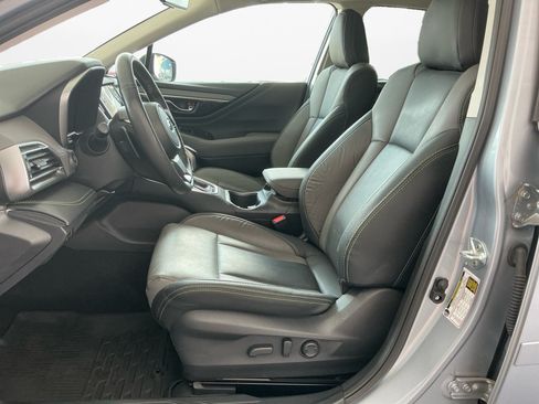 Used 2024 Subaru Outback Onyx Edition XT AWD/4WD image 11