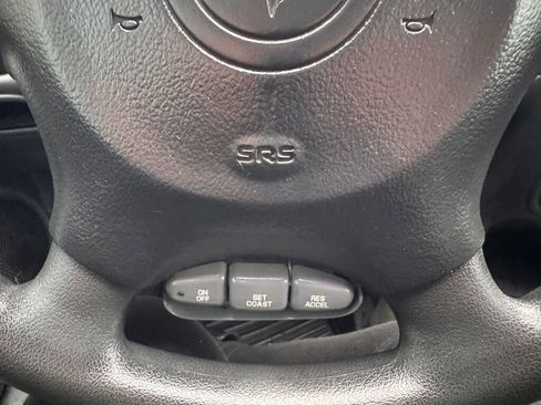 Used 2003 Pontiac Grand Am SE image 20