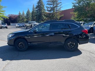 Used 2018 Subaru Outback 2.5i Premium AWD/4WD video 2