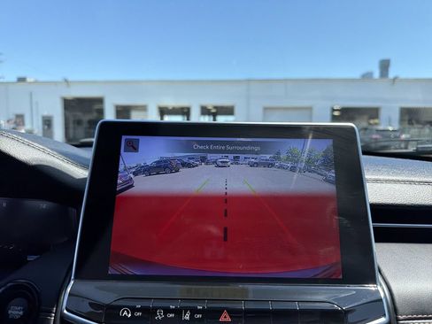 Used 2022 Jeep Compass Limited w/ (RED) Package AWD/4WD image 25