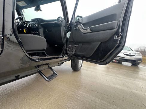 Used 2013 Jeep Wrangler Unlimited Sport AWD/4WD image 17