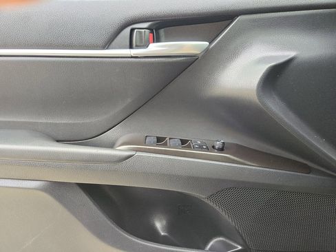 Used 2024 Toyota Camry LE w/ Convenience Package image 24