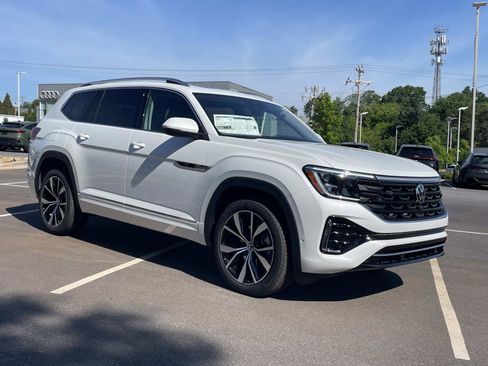 New 2026 Volkswagen Atlas SEL Premium R-Line AWD/4WD image 1