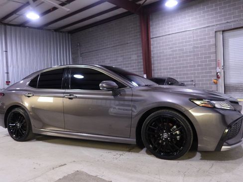 Used 2023 Toyota Camry XSE w/ Navigation Package image 7