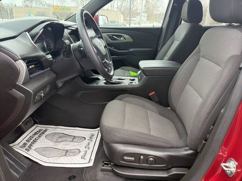 Certified 2023 Chevrolet Traverse LT image 24