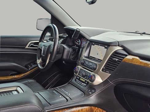 Used 2016 GMC Yukon Denali image 27