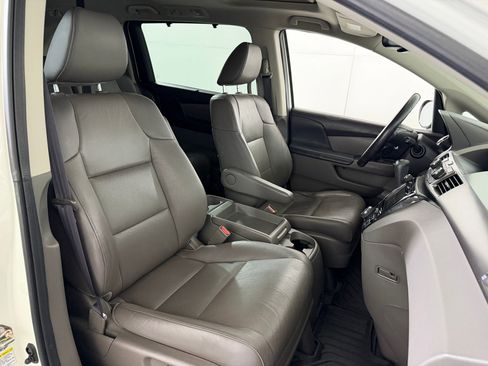 Used 2017 Honda Odyssey Touring image 25
