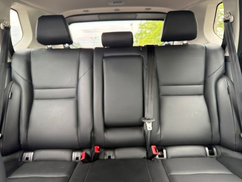 Used 2025 Nissan Rogue SV w/ SV Premium Package FWD image 52