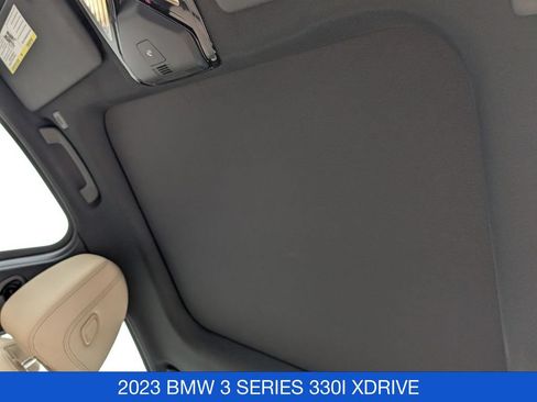 Used 2023 BMW 330i xDrive Sedan w/ Convenience Package AWD/4WD image 17