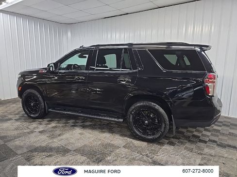 Used 2021 Chevrolet Tahoe Z71 w/ Z71 Signature Package AWD/4WD image 5