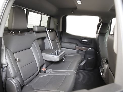 Used 2019 GMC Sierra 1500 SLT w/ SLT Premium Plus Package AWD/4WD image 11