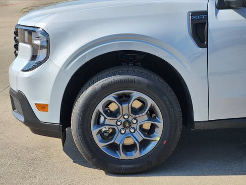 New 2026 Ford Maverick XLT FWD image 9