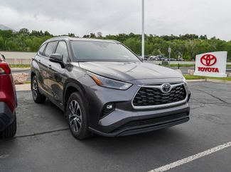 Certified 2025 Toyota Highlander XLE AWD/4WD video 2