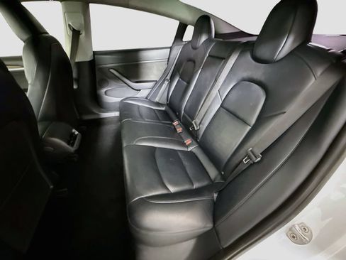 Used 2023 Tesla Model 3 Standard Range RWD image 23