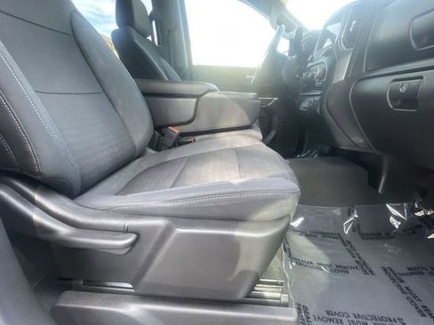 Used 2022 Chevrolet Silverado 1500 LT image 26