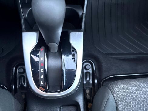 Used 2015 Honda Fit LX image 21