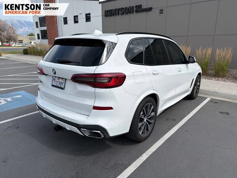 Used 2019 BMW X5 xDrive40i w/ M Sport Package AWD/4WD image 2