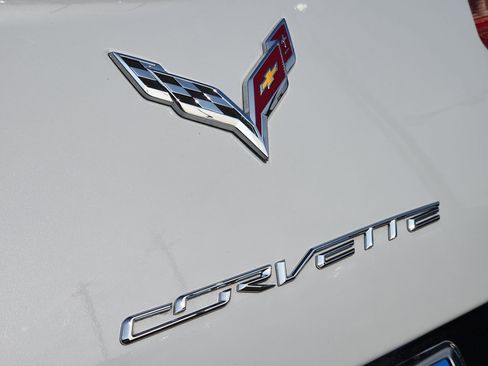 Used 2018 Chevrolet Corvette Grand Sport RWD image 10
