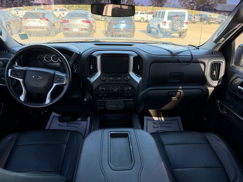 Used 2020 Chevrolet Silverado 1500 RST w/ All-Star Edition image 11