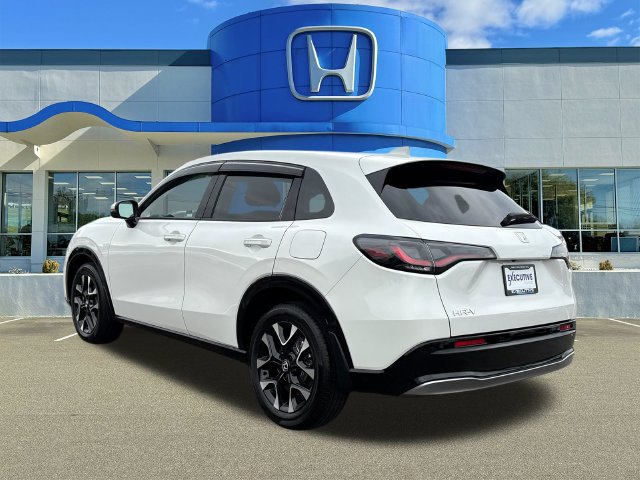 Used 2026 Honda HR-V EX-L image 4
