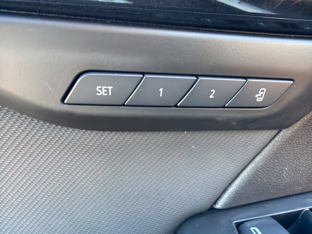 Used 2024 Buick Envision Preferred AWD/4WD image 12