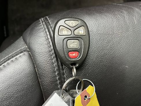 Used 2017 Chevrolet Traverse LT AWD/4WD image 26