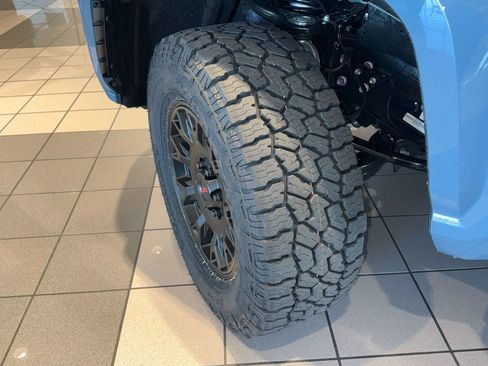New 2026 Toyota Tacoma SR5 AWD/4WD image 18