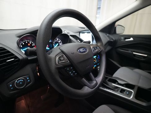 Used 2018 Ford Escape SE w/ SE Sync 3 Package AWD/4WD image 8