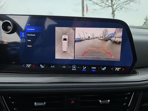 New 2026 Chevrolet Suburban LT w/ Comfort Package image 15