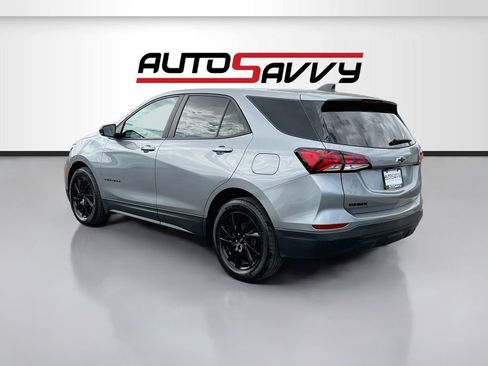 Used 2024 Chevrolet Equinox LS w/ LS Convenience Package FWD image 5