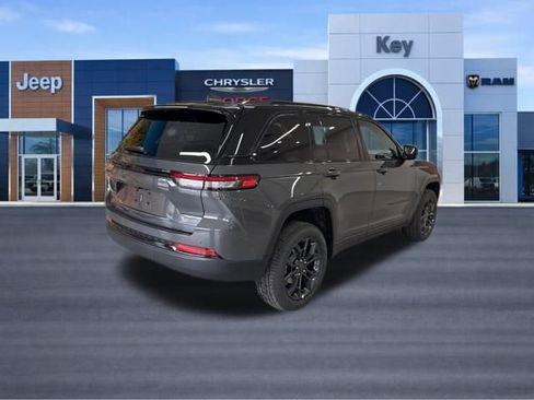 New 2025 Jeep Grand Cherokee Limited AWD/4WD image 6