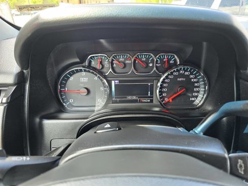 Used 2015 Chevrolet Tahoe LT image 17