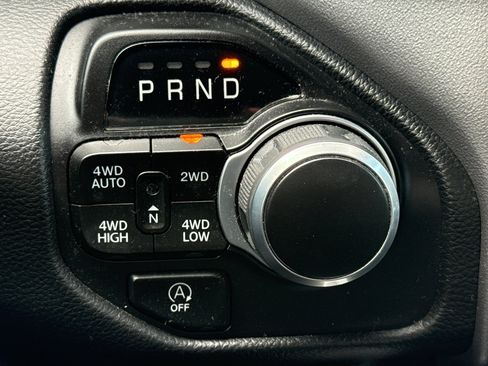 Used 2023 RAM 1500 Big Horn AWD/4WD image 25