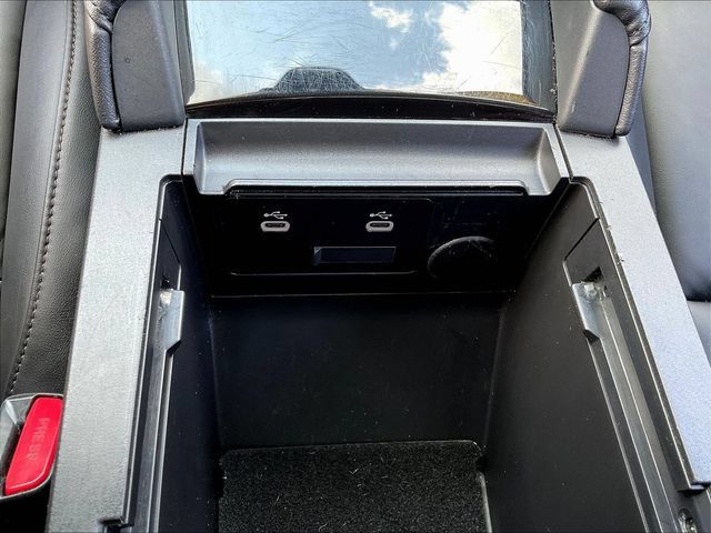 Used 2025 MAZDA MAZDA3 s FWD image 17