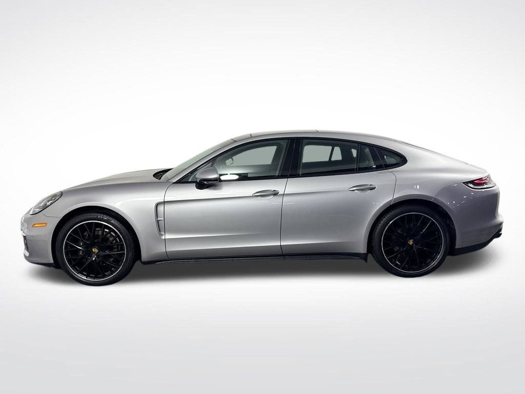 Used 2023 Porsche Panamera 4 Platinum Edition AWD/4WD image 8