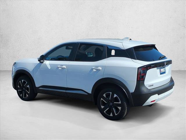 Used 2025 Nissan Kicks SV AWD/4WD image 8