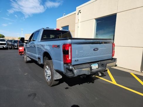 Used 2023 Ford F350 Lariat w/ Lariat Ultimate Package AWD/4WD image 4