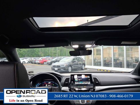 Used 2023 Honda Odyssey Sport image 12