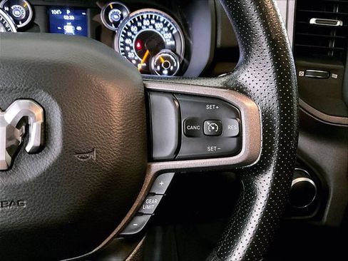 Used 2019 RAM 1500 Tradesman AWD/4WD image 19