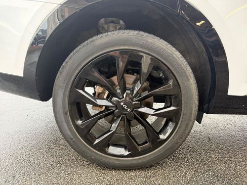 Used 2023 Kia Sorento SX AWD/4WD image 32