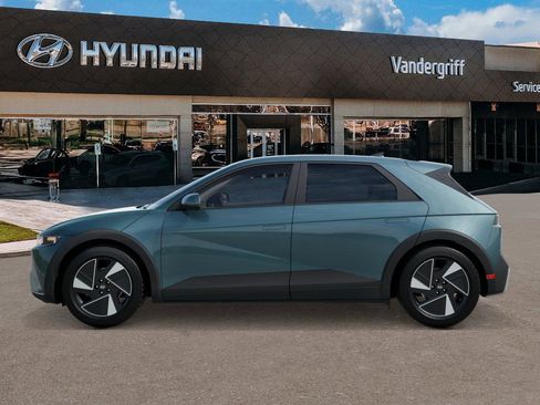 New 2026 Hyundai Ioniq 5 SEL RWD image 3