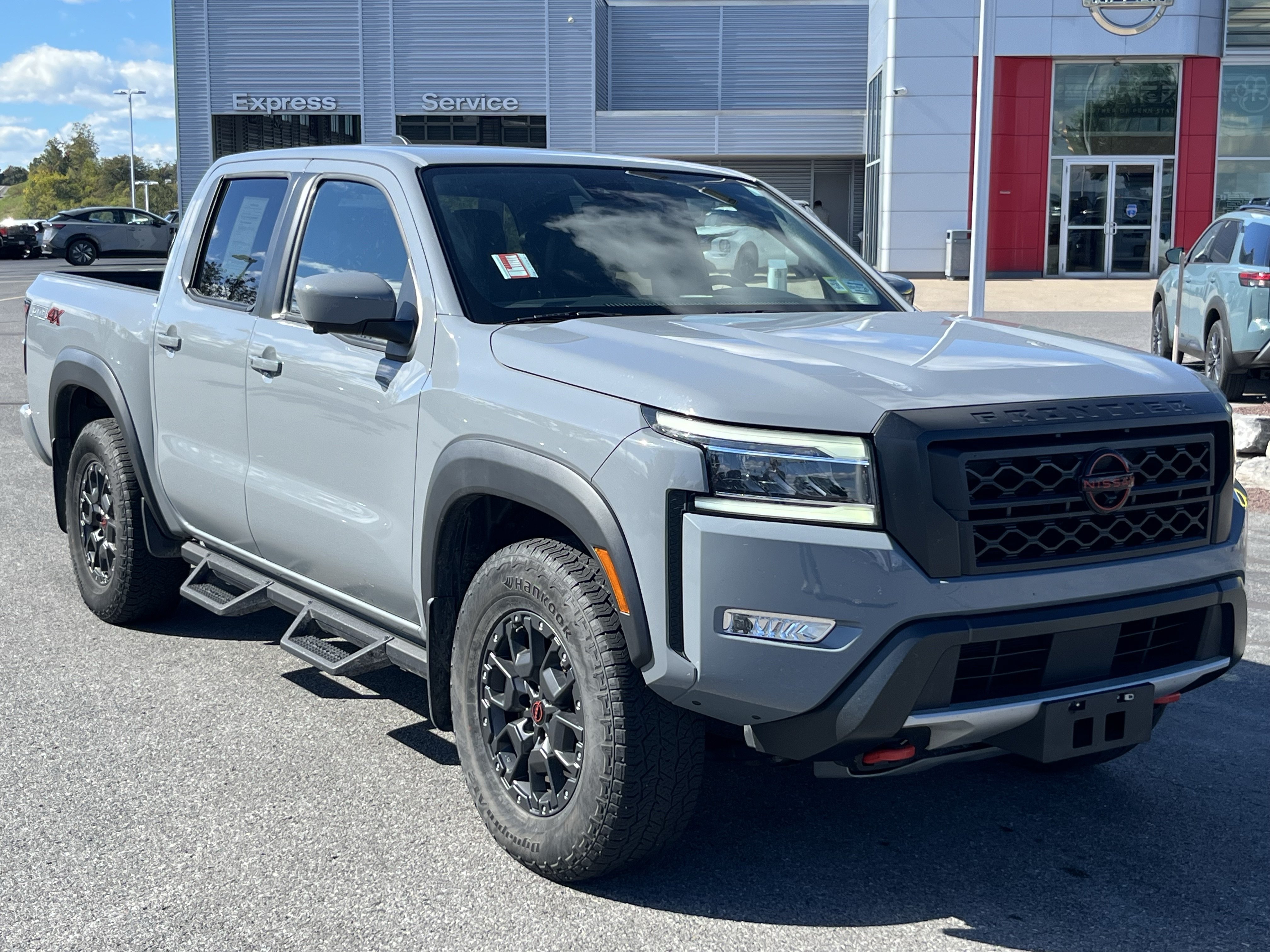 Used 2024 Nissan Frontier PRO-4X w/ Pro Premium Package AWD/4WD image 1