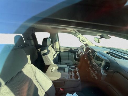 Used 2019 Chevrolet Silverado 1500 Custom Trail Boss w/ Custom Convenience Package image 10