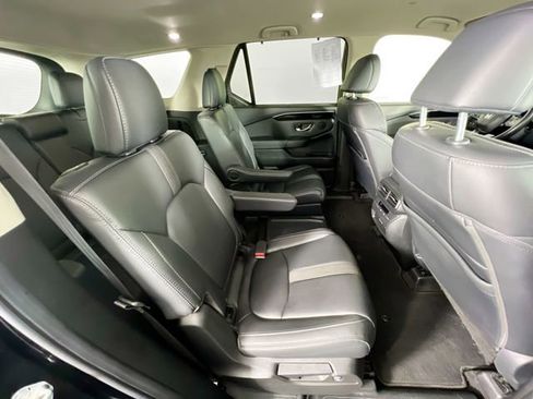 Certified 2024 Honda Pilot EX-L image 30